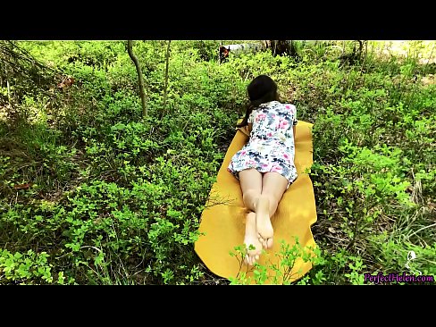 ❤️ Stranger on Tinder masturba a miña coña e fode apaixonadamente no bosque ❤️ Porno a nós gl.josporn-com.ru ﹏