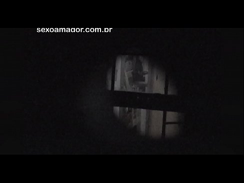 ❤️ Blondie é gravada en segredo por un voyeur do barrio escondido detrás de ladrillos ocos ❤️ Porno a nós gl.josporn-com.ru ﹏